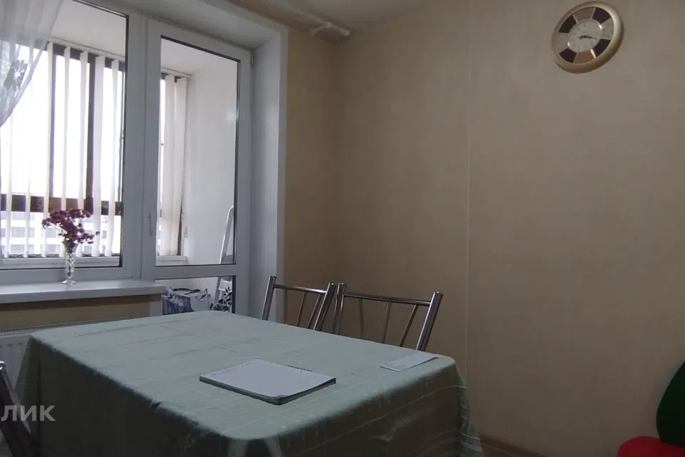 Продаётся 3-комнатная квартира, 64.8 м²