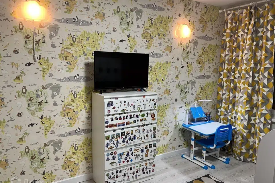 Продаётся 3-комнатная квартира, 61 м²