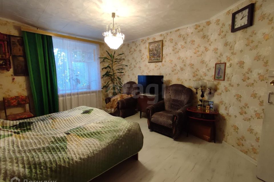 Продаётся 4-комнатная квартира, 95 м²
