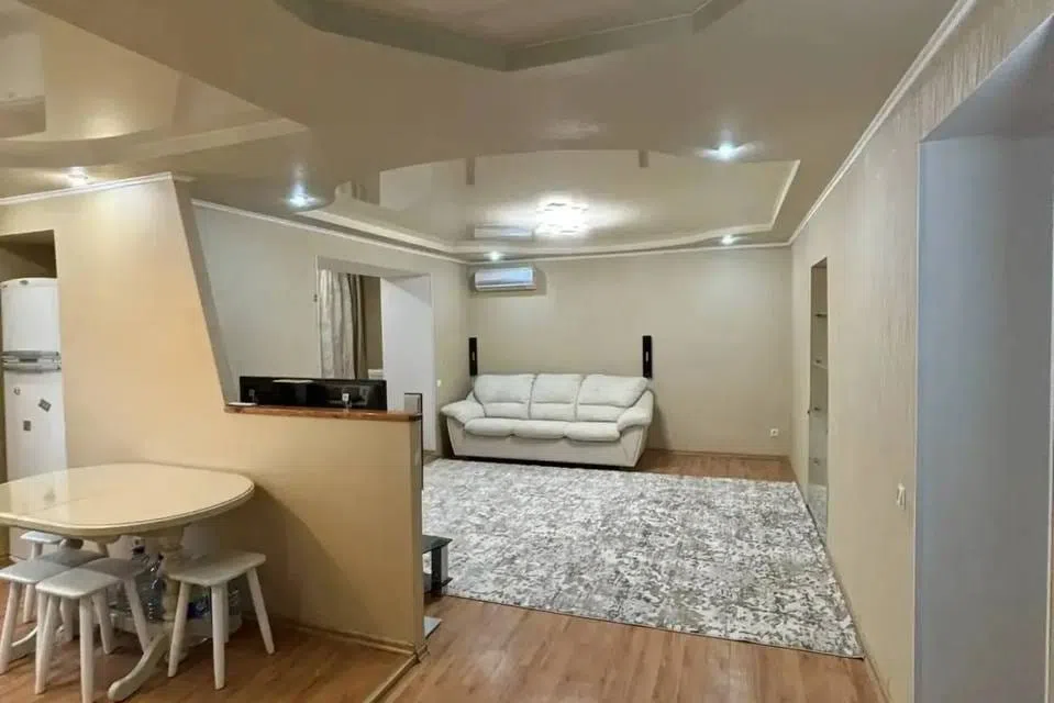 Сдаётся 3-комнатная квартира, 60 м²