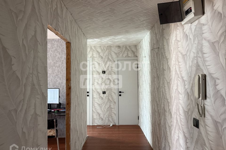 Продаётся 1-комнатная квартира, 37 м²