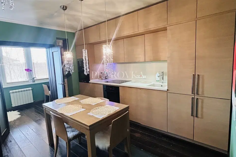 Продаётся 1-комнатная квартира, 38.8 м²
