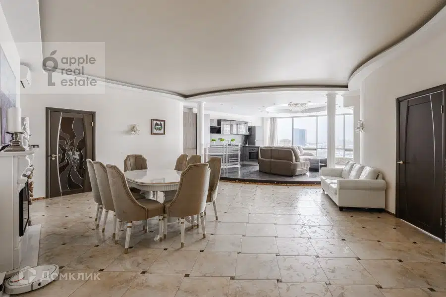 Продаётся 3-комнатная квартира, 146 м²