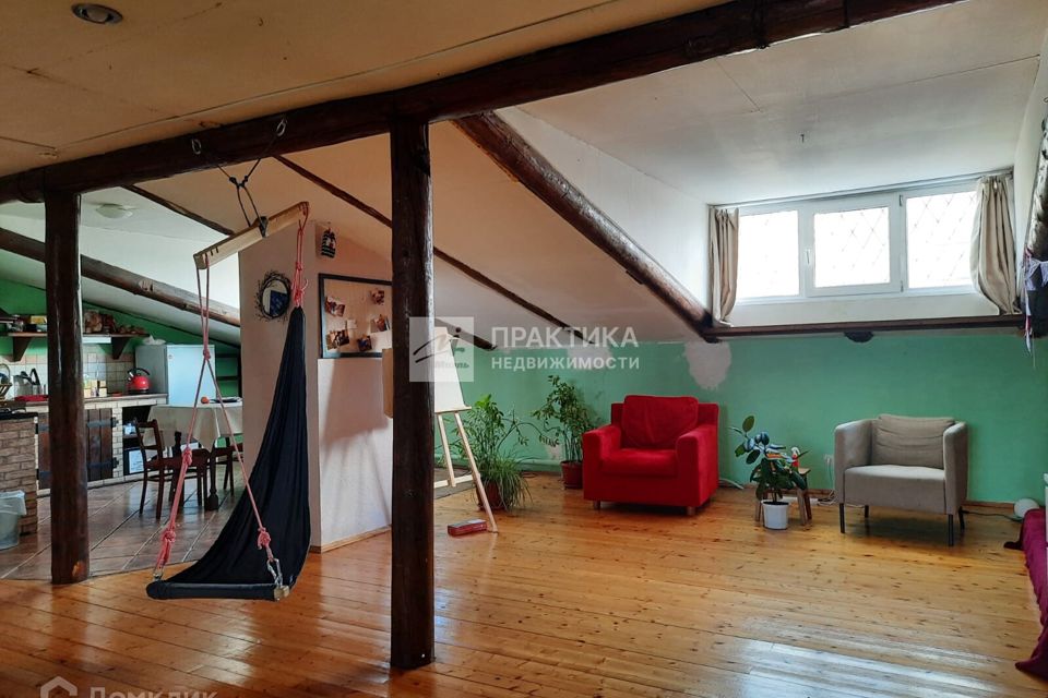 Продаётся 3-комнатная квартира, 150 м²