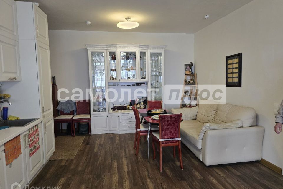 Продаётся 3-комнатная квартира, 88.3 м²