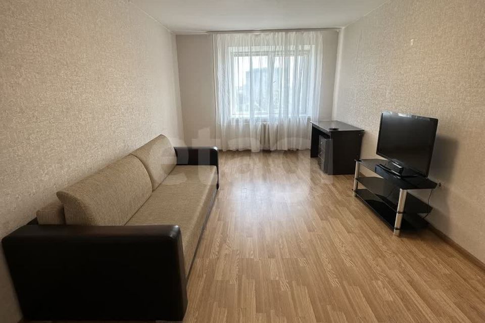 Продаётся 1-комнатная квартира, 43.5 м²