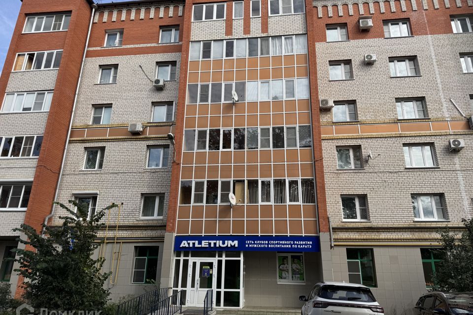 Продаётся 3-комнатная квартира, 100 м²