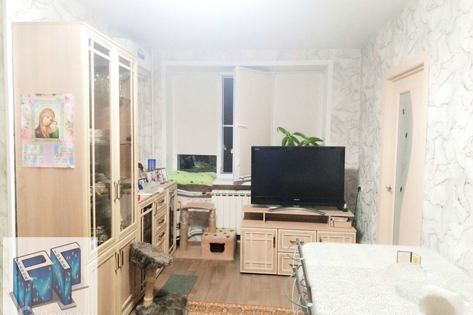 Продаётся 2-комнатная квартира, 42.7 м²