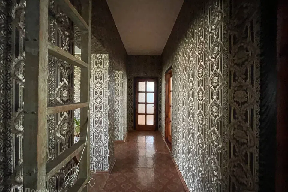 Продаётся 2-этажный дом, 660 м²