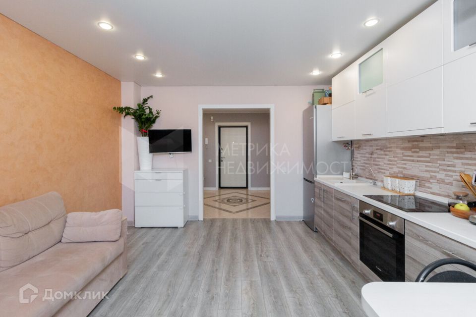 Продаётся 1-комнатная квартира, 42.6 м²