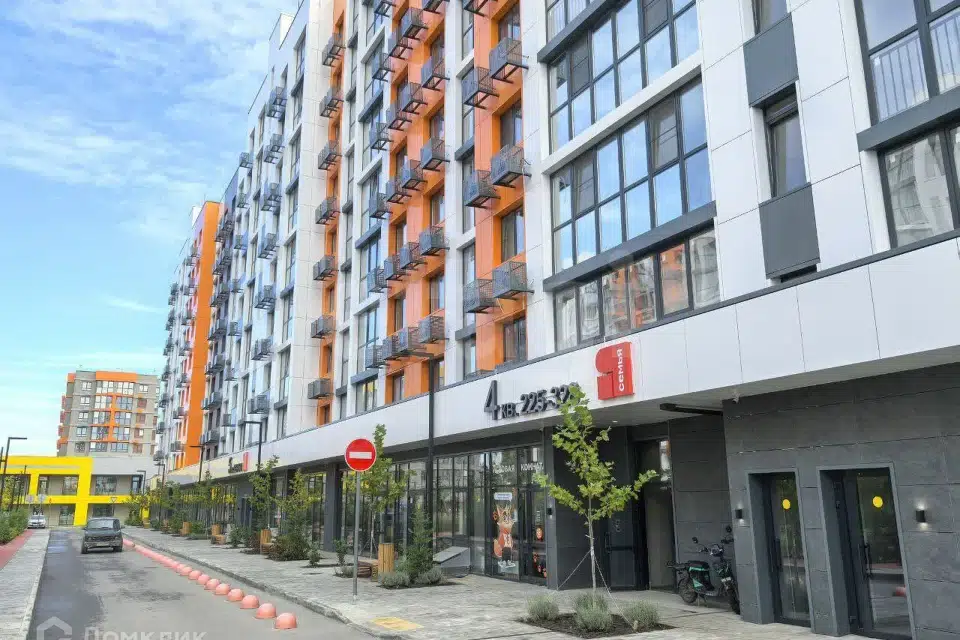Продаётся 2-комнатная квартира, 53.5 м²