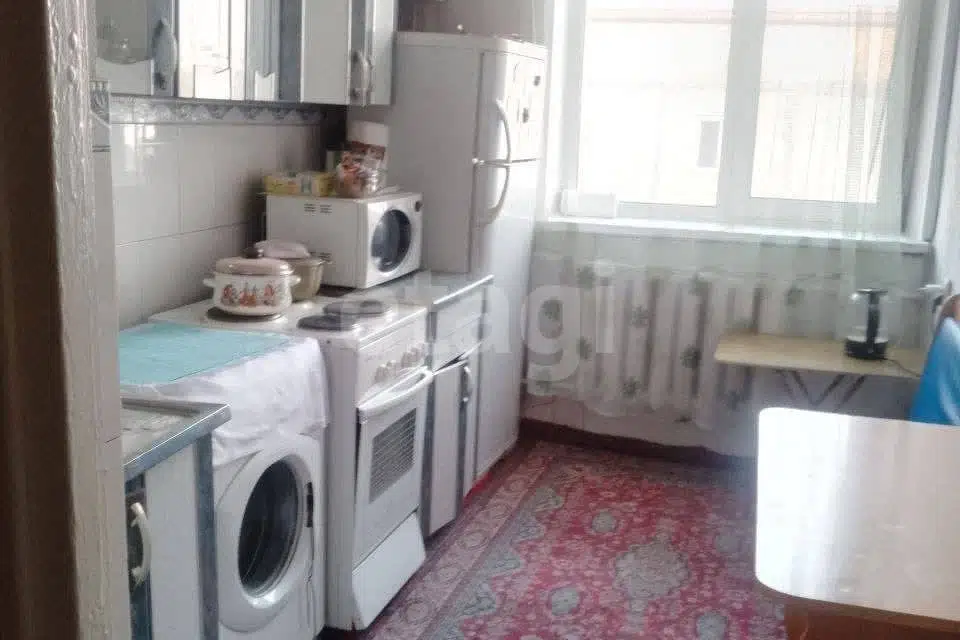 Продаётся 4-комнатная квартира, 75.2 м²