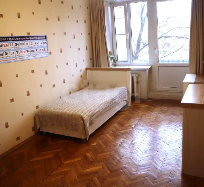 Продаётся 4-комнатная квартира, 98.8 м²