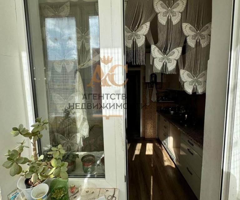 Продаётся 3-комнатная квартира, 68.6 м²