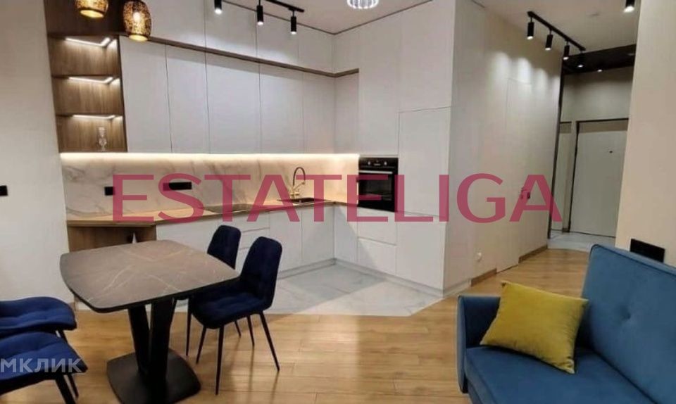 Продаётся 3-комнатная квартира, 65 м²