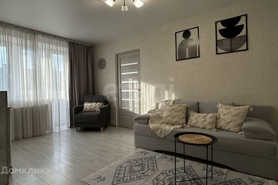 Сдаётся 2-комнатная квартира, 42.4 м²