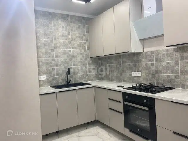 Продаётся 2-комнатная квартира, 60.2 м²