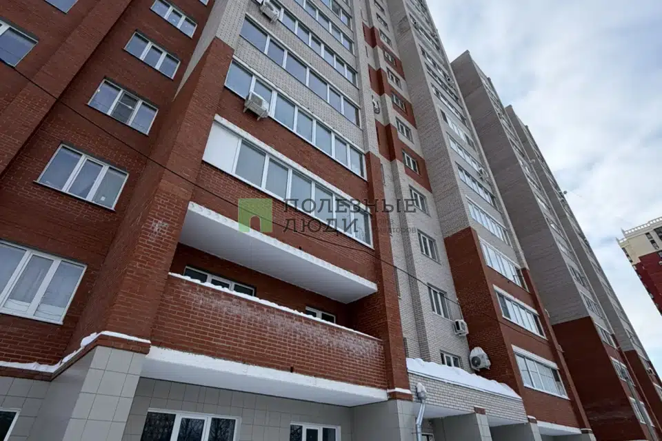 Продаётся 2-комнатная квартира, 65 м²