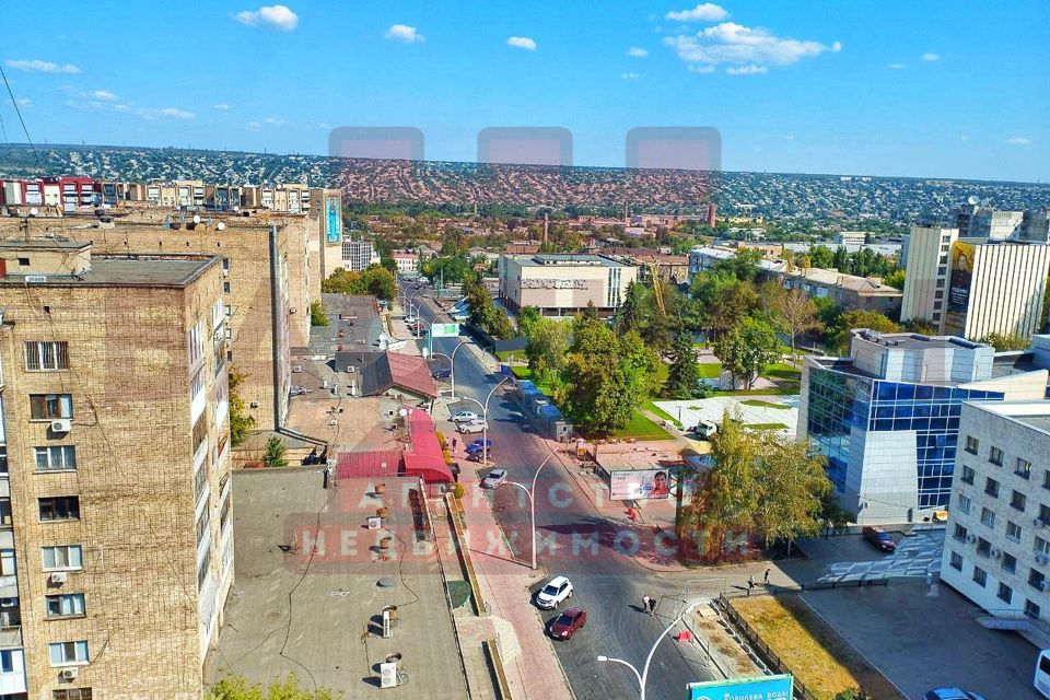 Продаётся 2-комнатная квартира, 53 м²