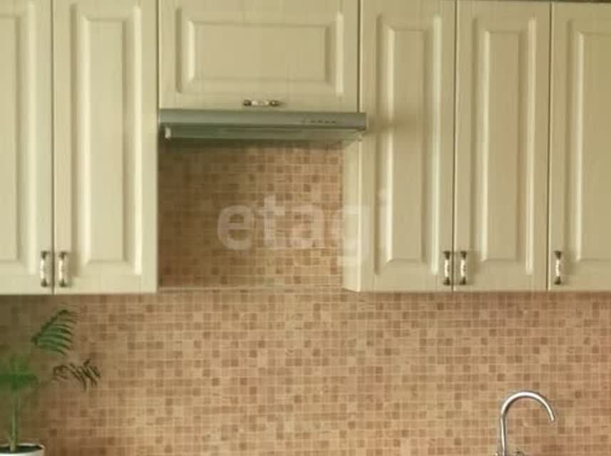 Продаётся 1-комнатная квартира, 30.7 м²