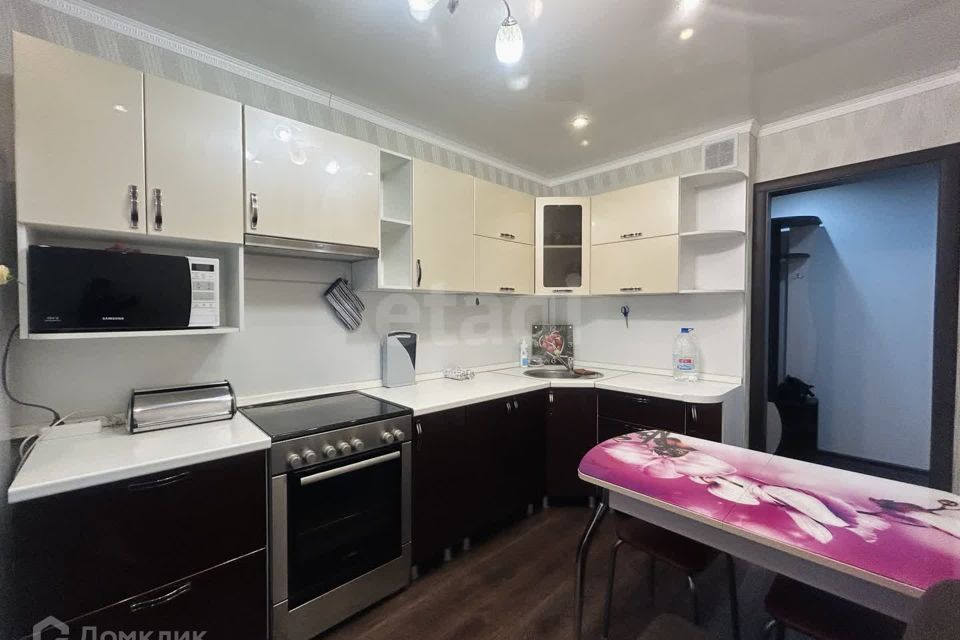 Сдаётся 2-комнатная квартира, 50.2 м²