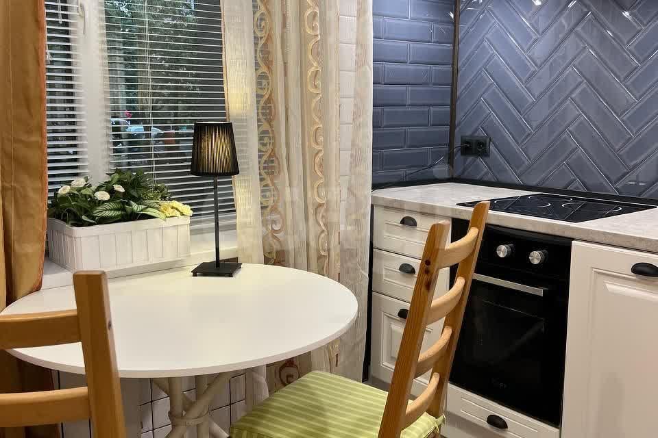 Продаётся 2-комнатная квартира, 46.5 м²