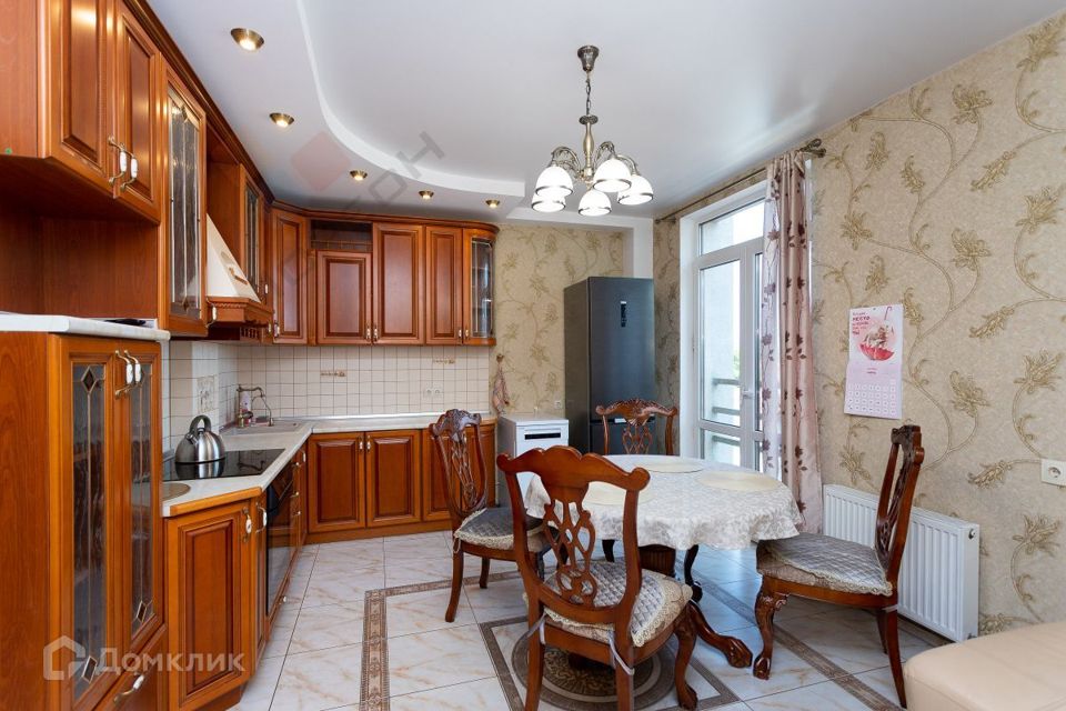 Продаётся 2-комнатная квартира, 85 м²
