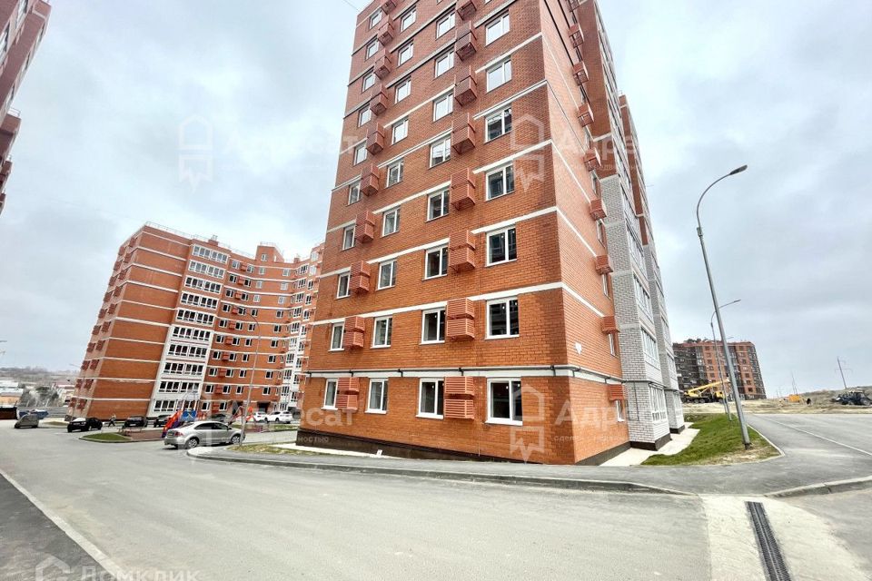 Продаётся 3-комнатная квартира, 61.5 м²