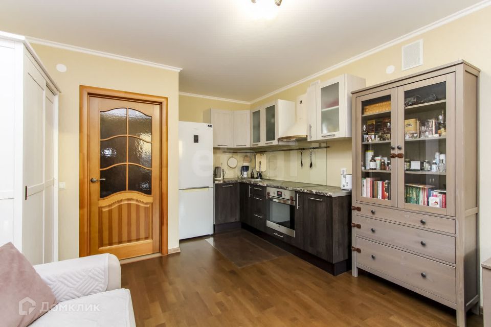 Продаётся 1-комнатная квартира, 48.7 м²