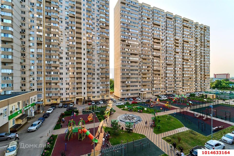 Продаётся 1-комнатная квартира, 38 м²