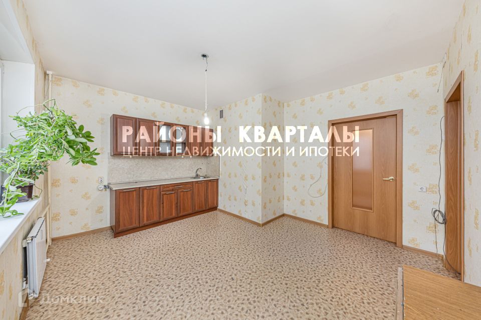 Продаётся 1-комнатная квартира, 41.6 м²