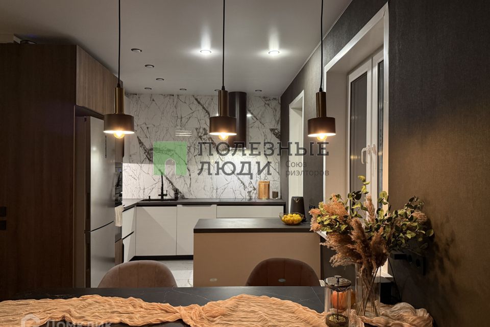 Продаётся 2-комнатная квартира, 71 м²