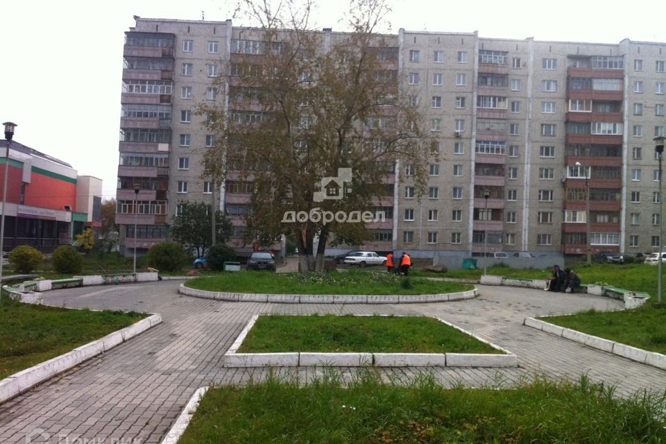 Продаётся 4-комнатная квартира, 94.6 м²