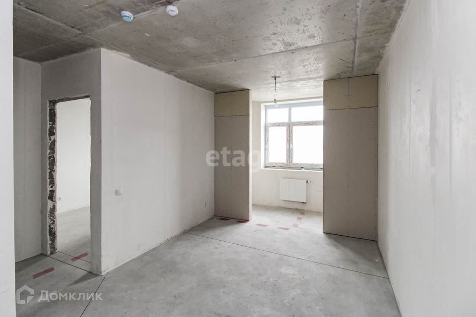 Продаётся 1-комнатная квартира, 37.3 м²
