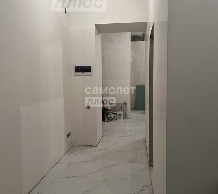 Продаётся 1-комнатная квартира, 55 м²