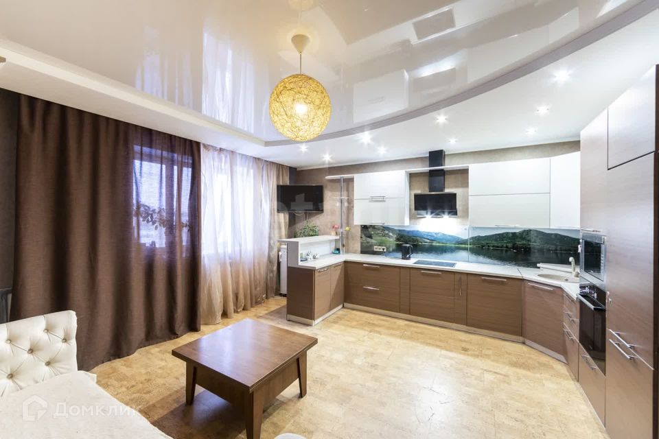 Продаётся 2-комнатная квартира, 89.4 м²