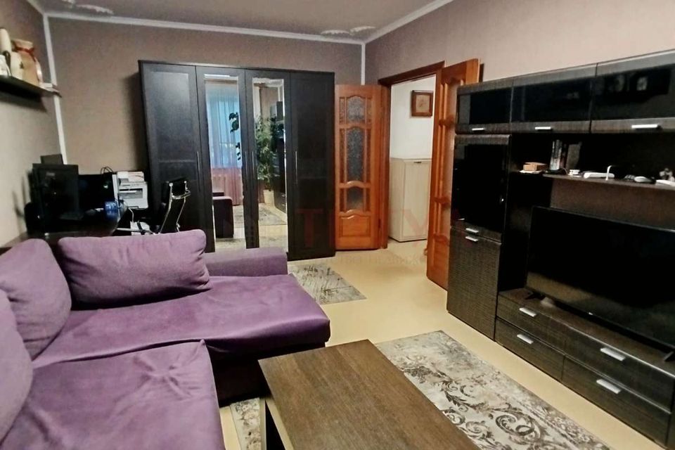 Продаётся 4-комнатная квартира, 81 м²