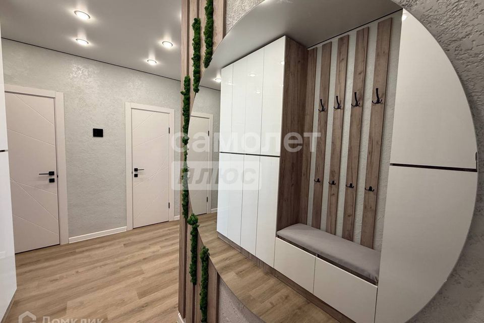 Продаётся 2-комнатная квартира, 57 м²