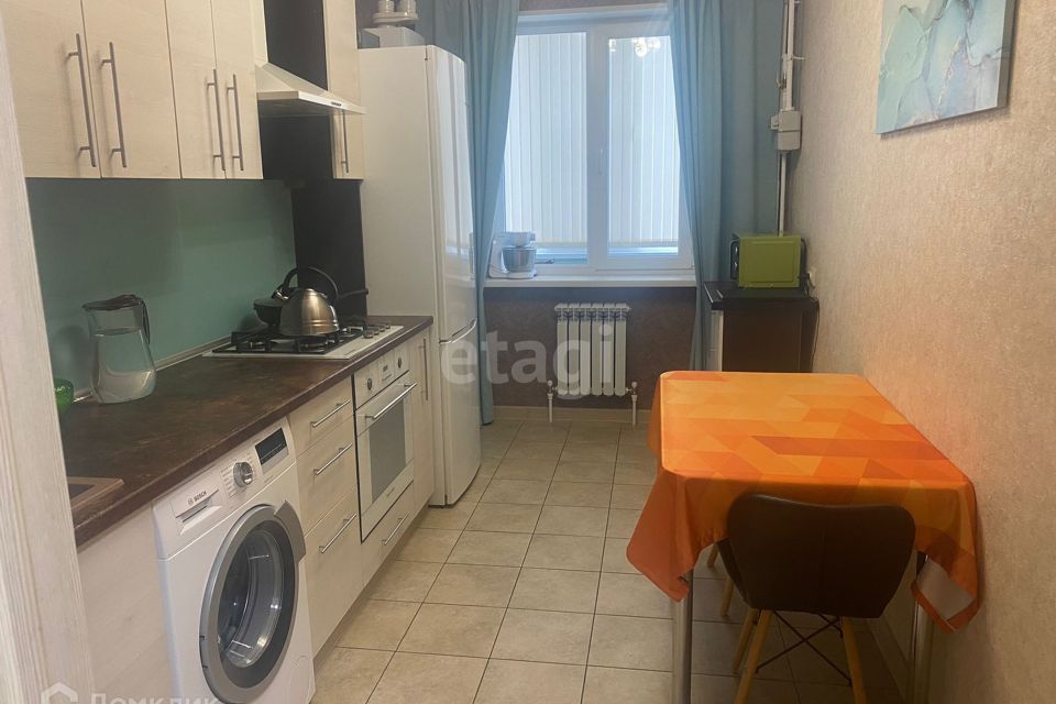 Продаётся 1-комнатная квартира, 42.6 м²