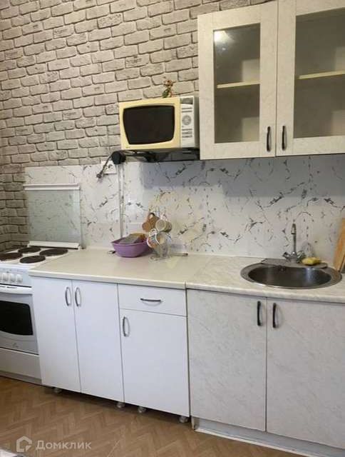 Сдаётся 1-комнатная квартира, 37 м²