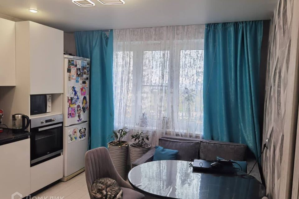 Продаётся 2-комнатная квартира, 56.9 м²