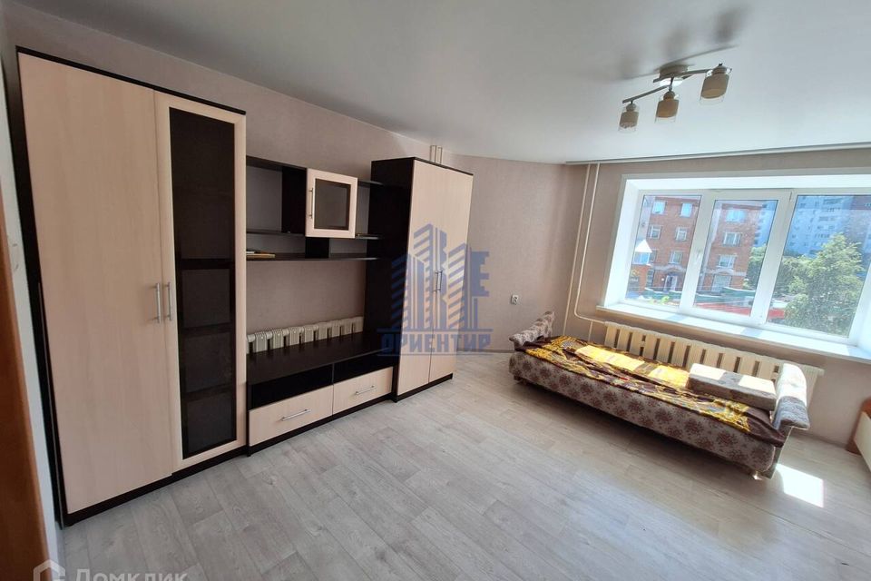 Продаётся 1-комнатная квартира, 47.4 м²