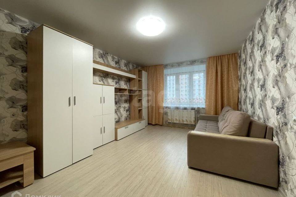 Сдаётся 1-комнатная квартира, 37.8 м²