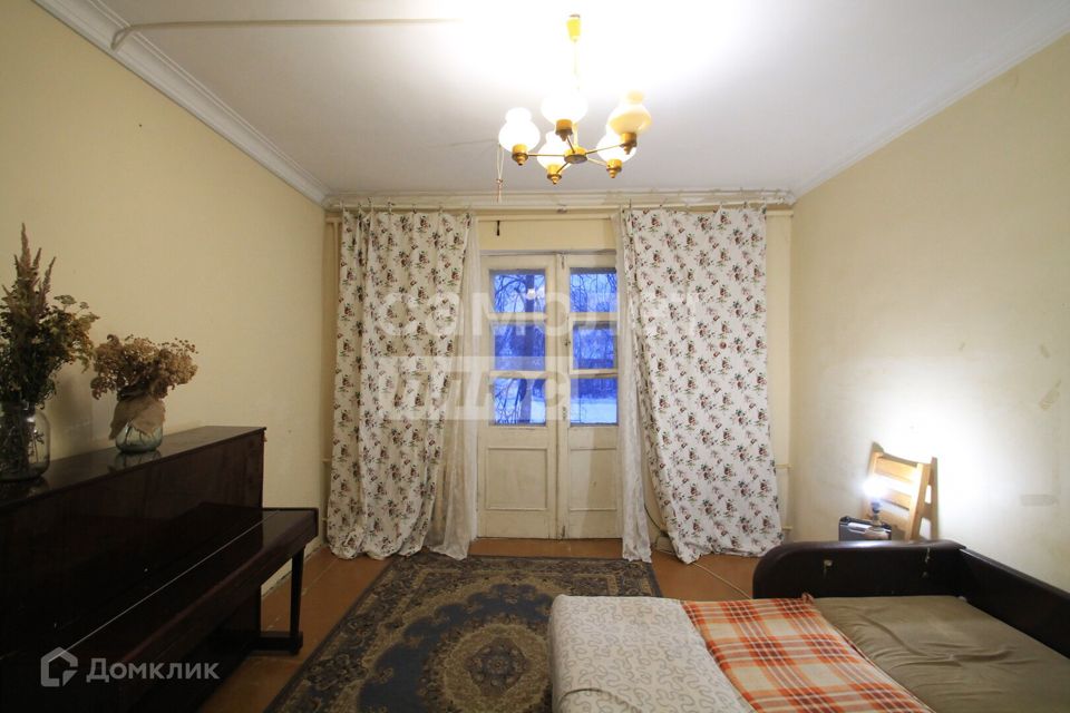 Сдаётся комната в 3-комн. квартире, 12 м²