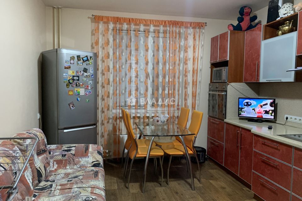 Продаётся 2-комнатная квартира, 64 м²
