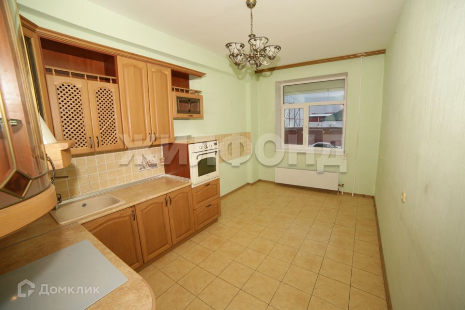 Продаётся 1-комнатная квартира, 42.9 м²