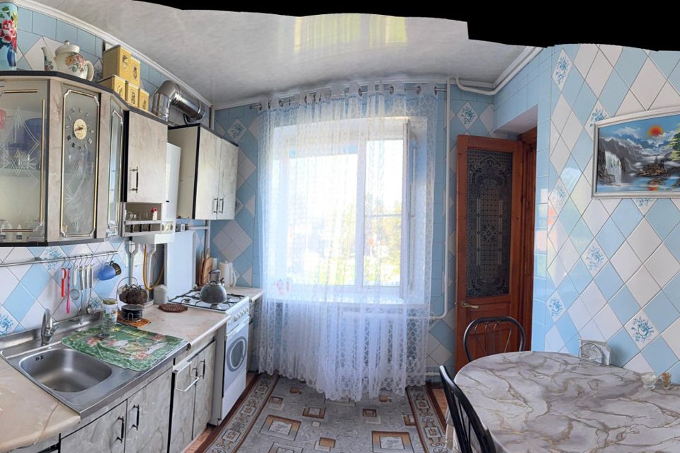 Продаётся 3-комнатная квартира, 61.3 м²