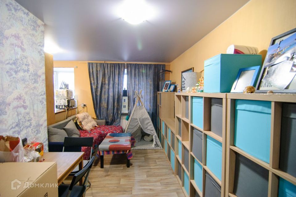 Продаётся 5-комнатная квартира, 97 м²