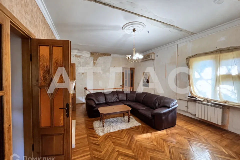 Продаётся 2-этажный дом, 235.1 м²