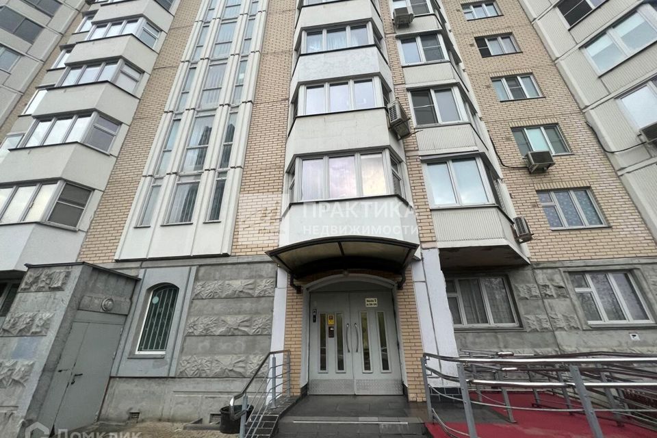 Продаётся 1-комнатная квартира, 37.6 м²